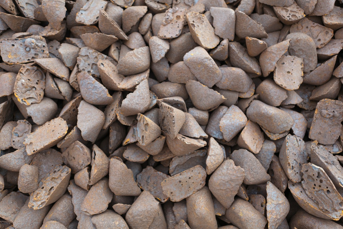 Czy brykiet z węgla brunatnego jest dobrym wyborem na opał?